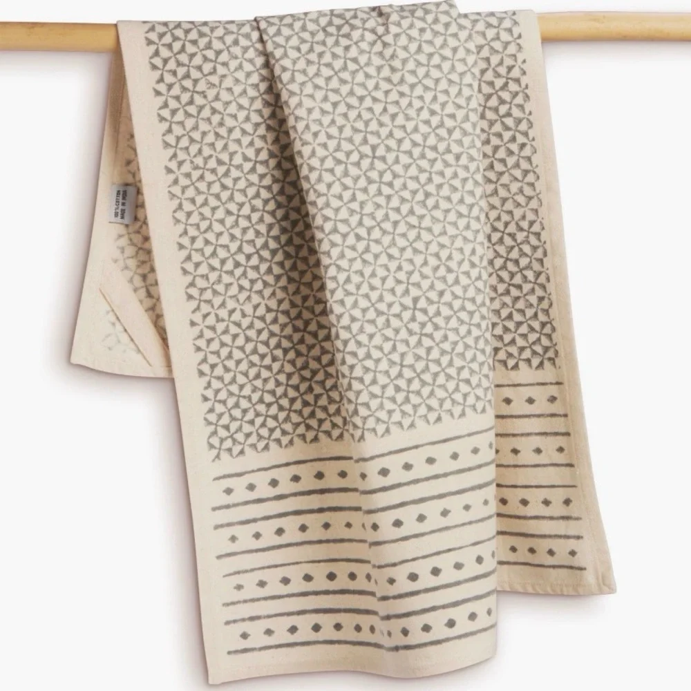 Sustainable Threads Block Hand Printed Feast Kitchen Towel Slate grey new tags